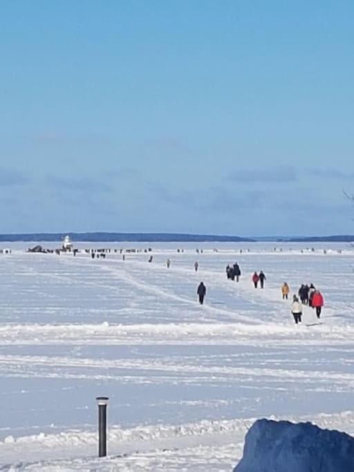 Upea Kaksio Naesijaerven Rannalla Tampere Dış mekan fotoğraf