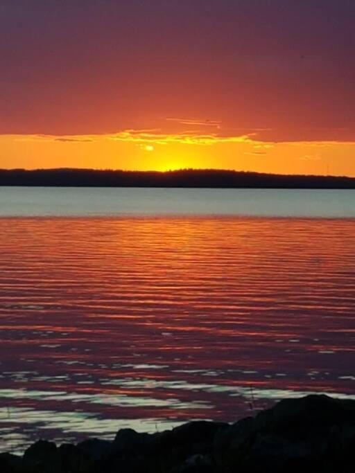 Upea Kaksio Naesijaerven Rannalla Tampere Dış mekan fotoğraf
